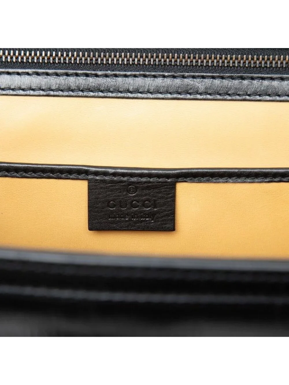 Gucci Handbag Black Leather with Logo Pouch